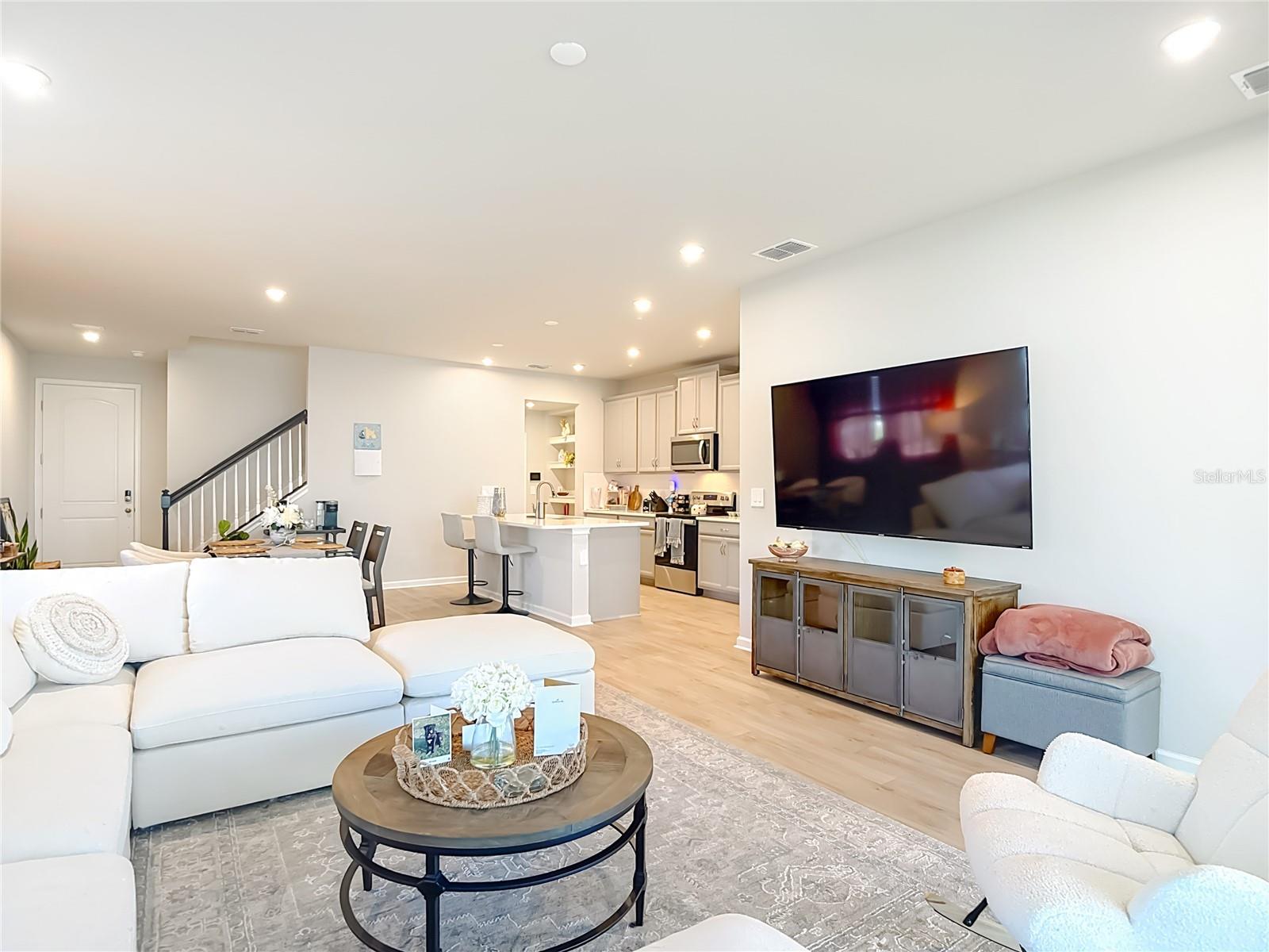 PARKVIEW/LONG LAKE RANCH PH 1A - Residential