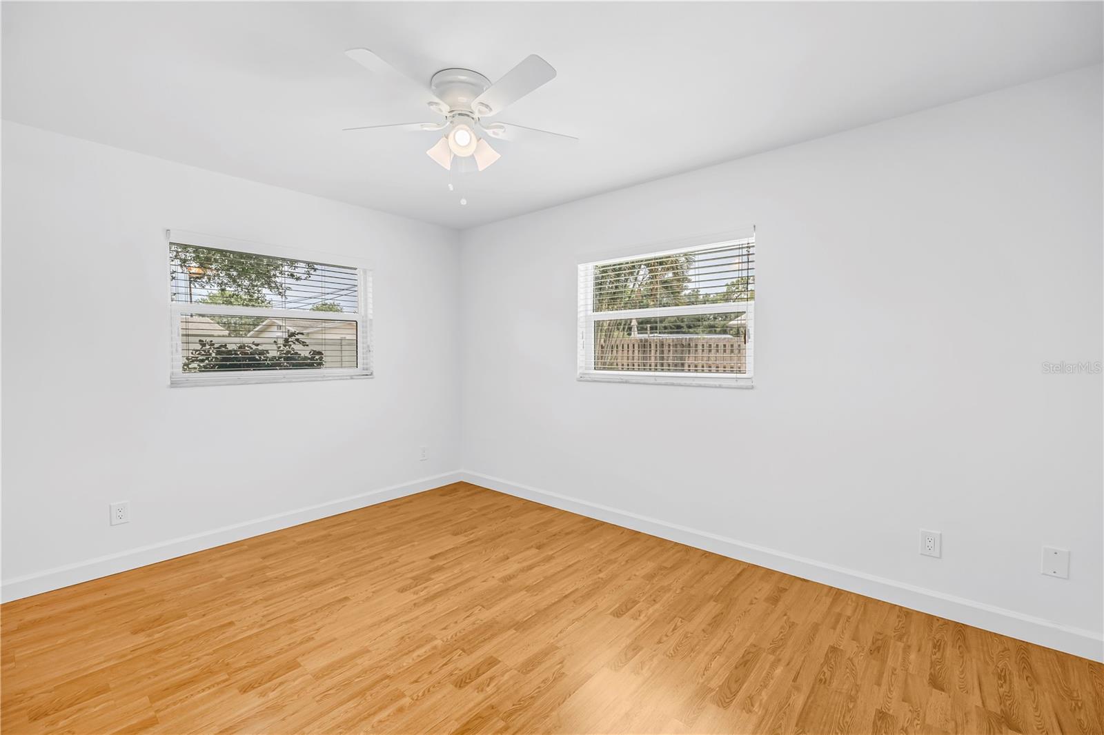 LEISURE ACRES - Residential