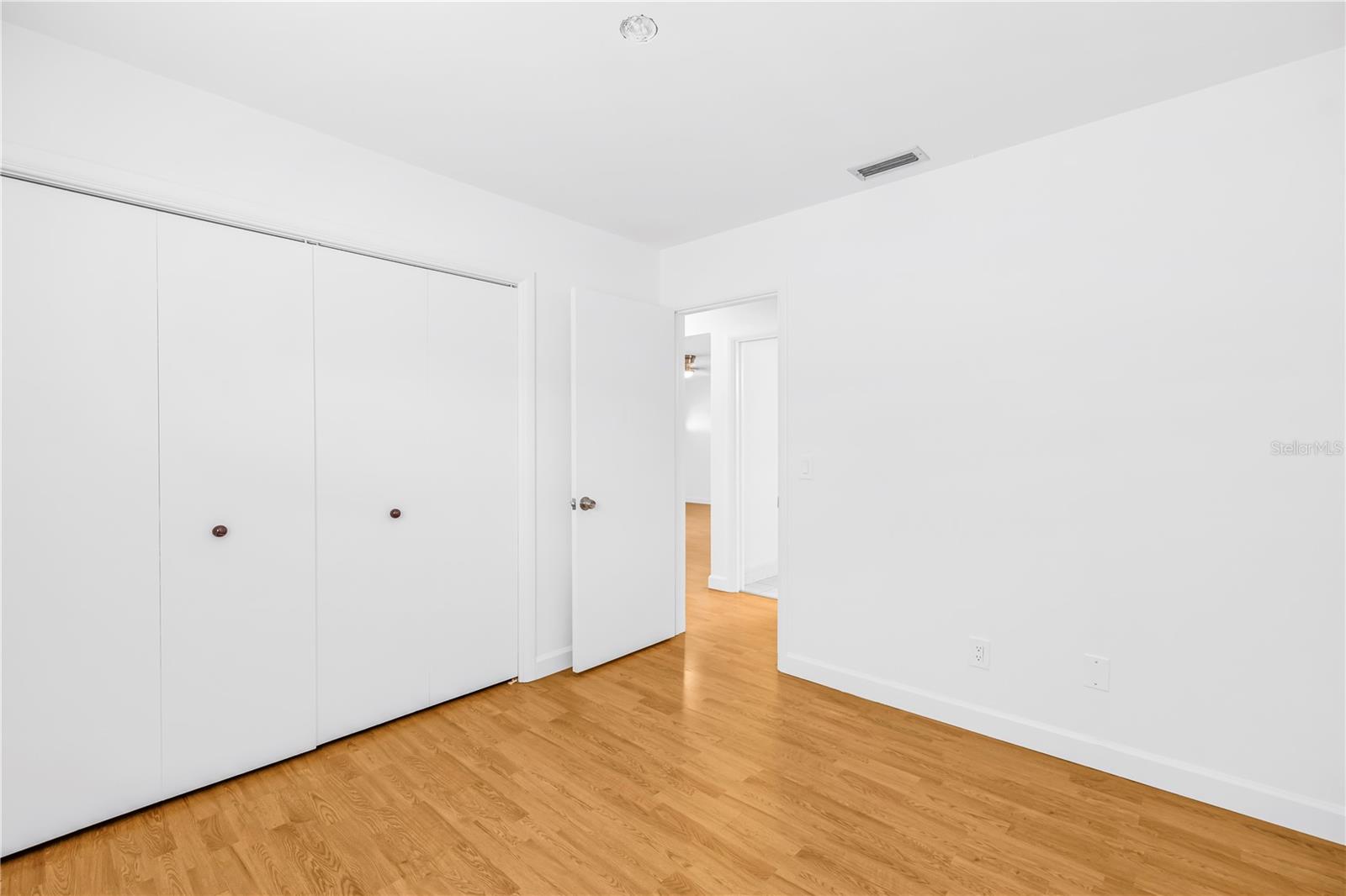 LEISURE ACRES - Residential