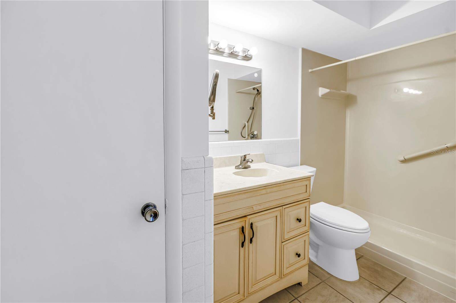 LEISURE ACRES - Residential