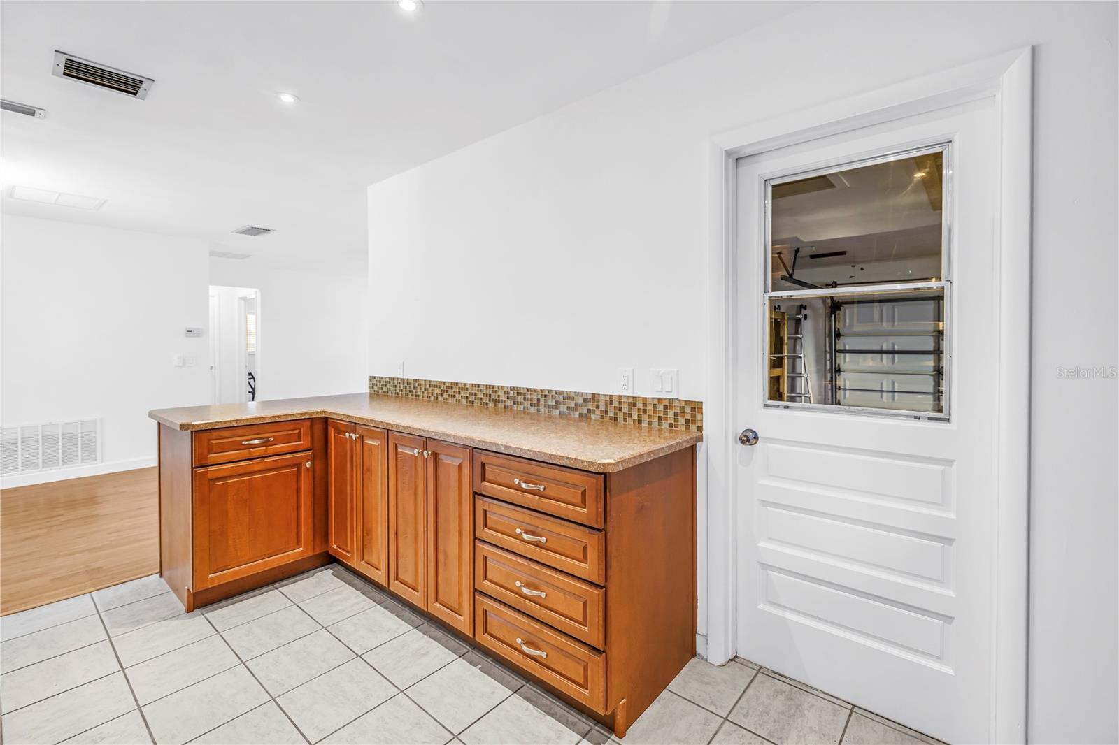 LEISURE ACRES - Residential