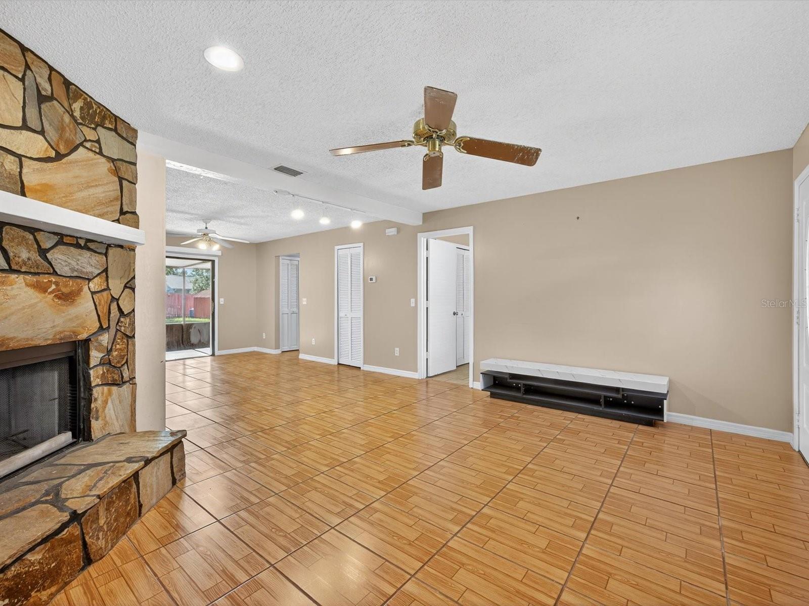 ORANGE CITY TERRACE ADD 01 RESUB - Residential