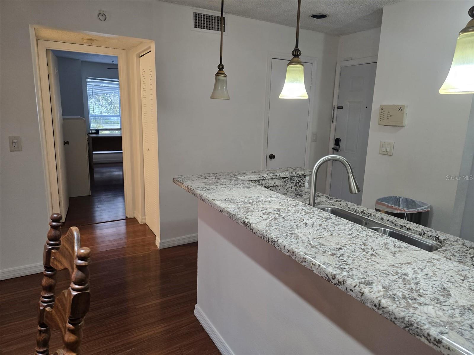 4115 CHATHAM OAK COURT 218