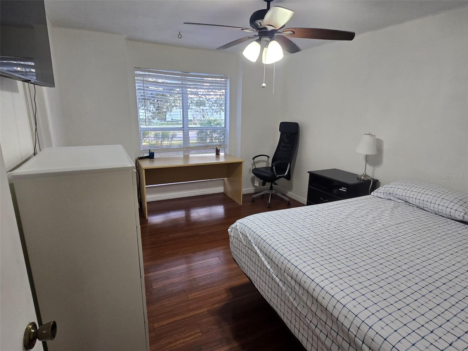 THE LANDINGS OF TAMPA A CONDOM - Residential