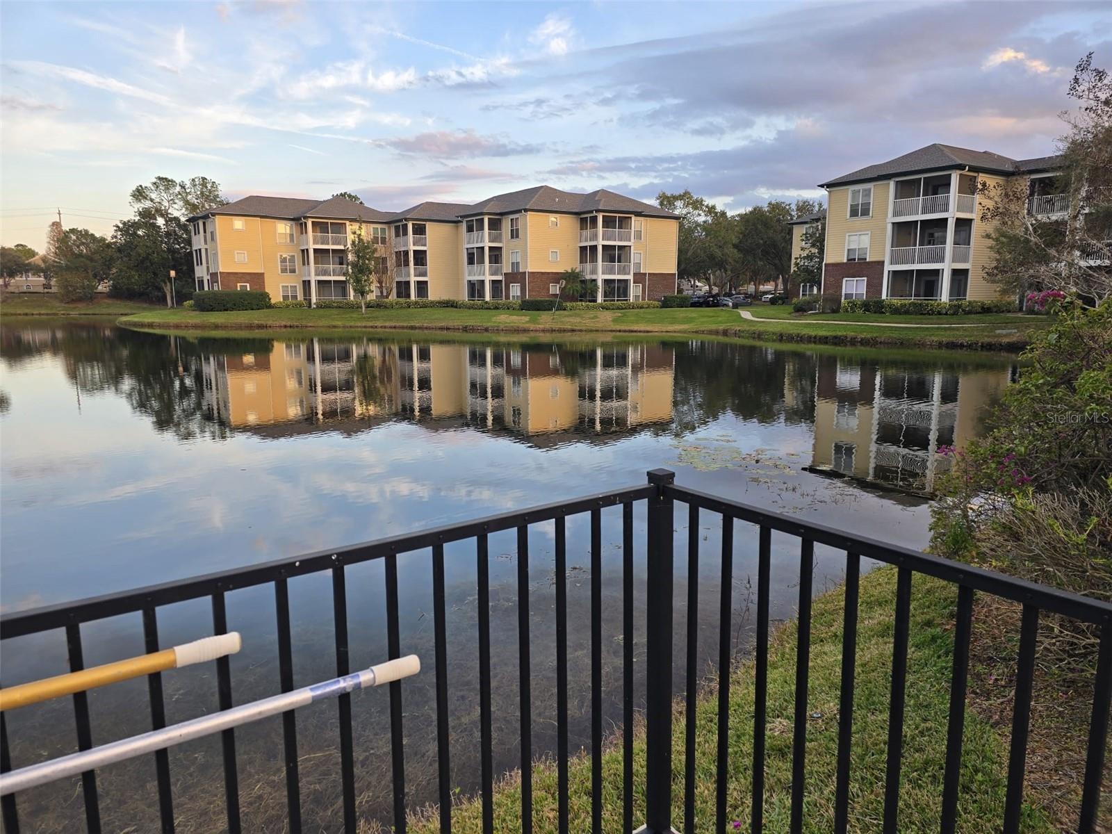 THE LANDINGS OF TAMPA A CONDOM - Residential
