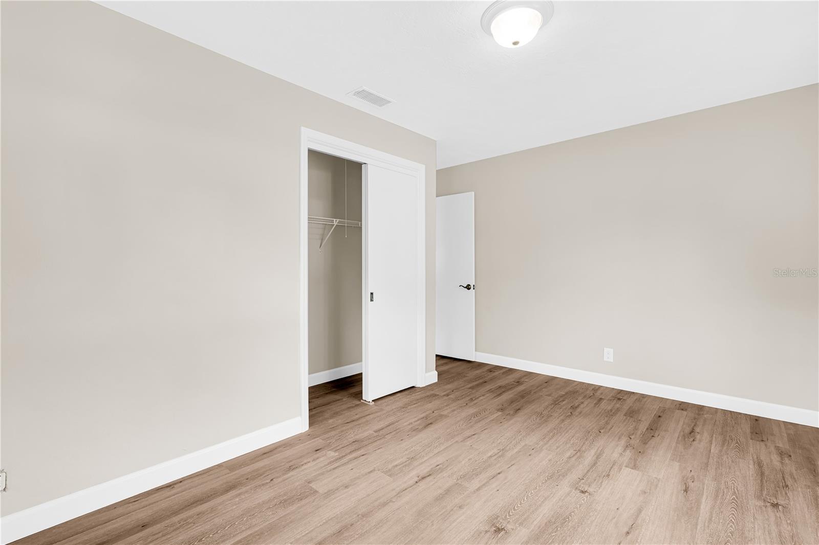 SHORES LAKE KILLARNEY SEC 02 - Residential