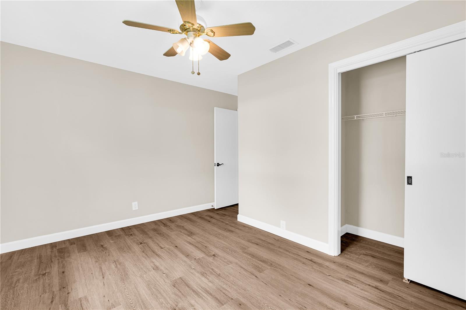 SHORES LAKE KILLARNEY SEC 02 - Residential