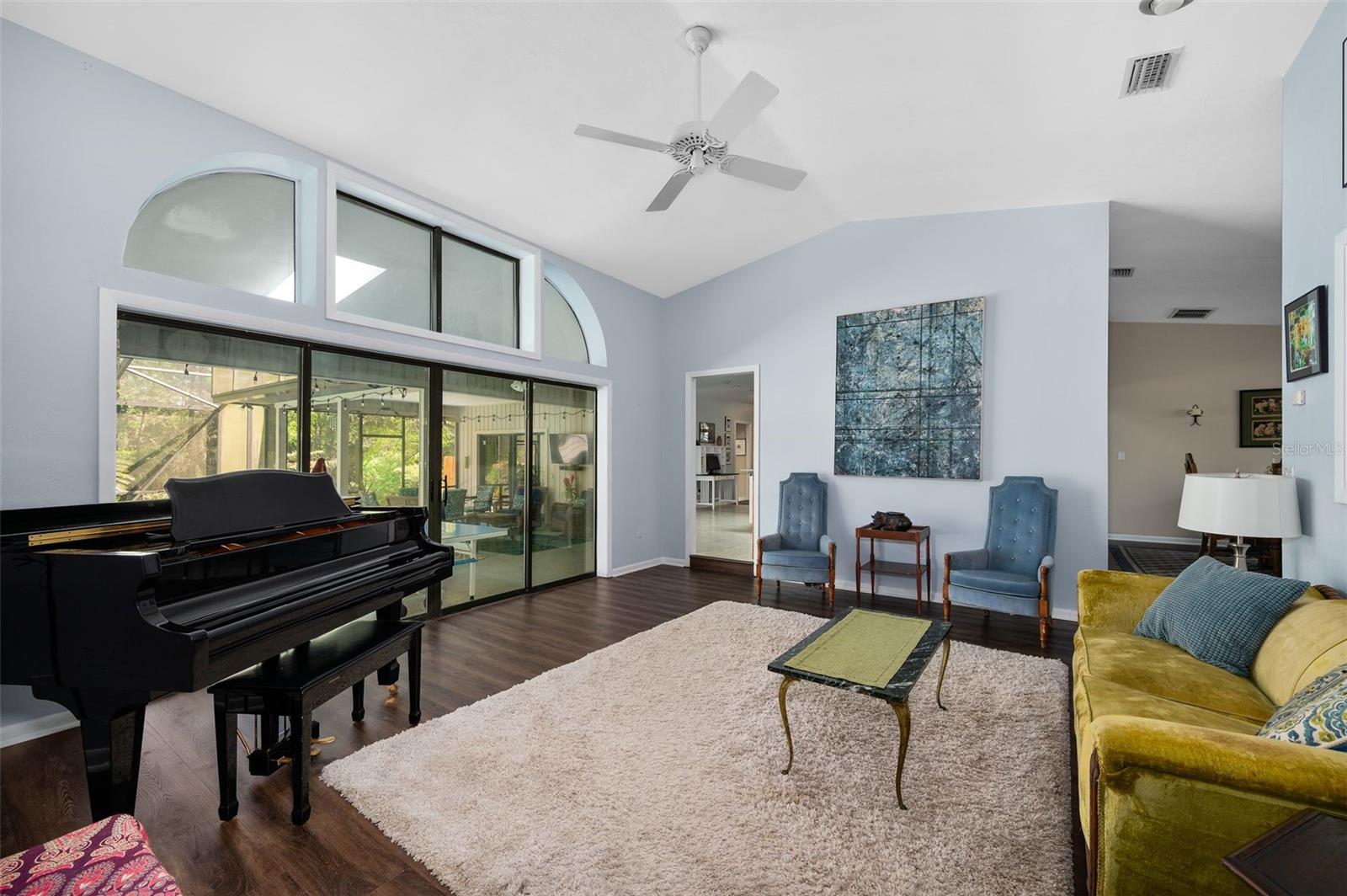 FORT CLARK FOREST - Residential