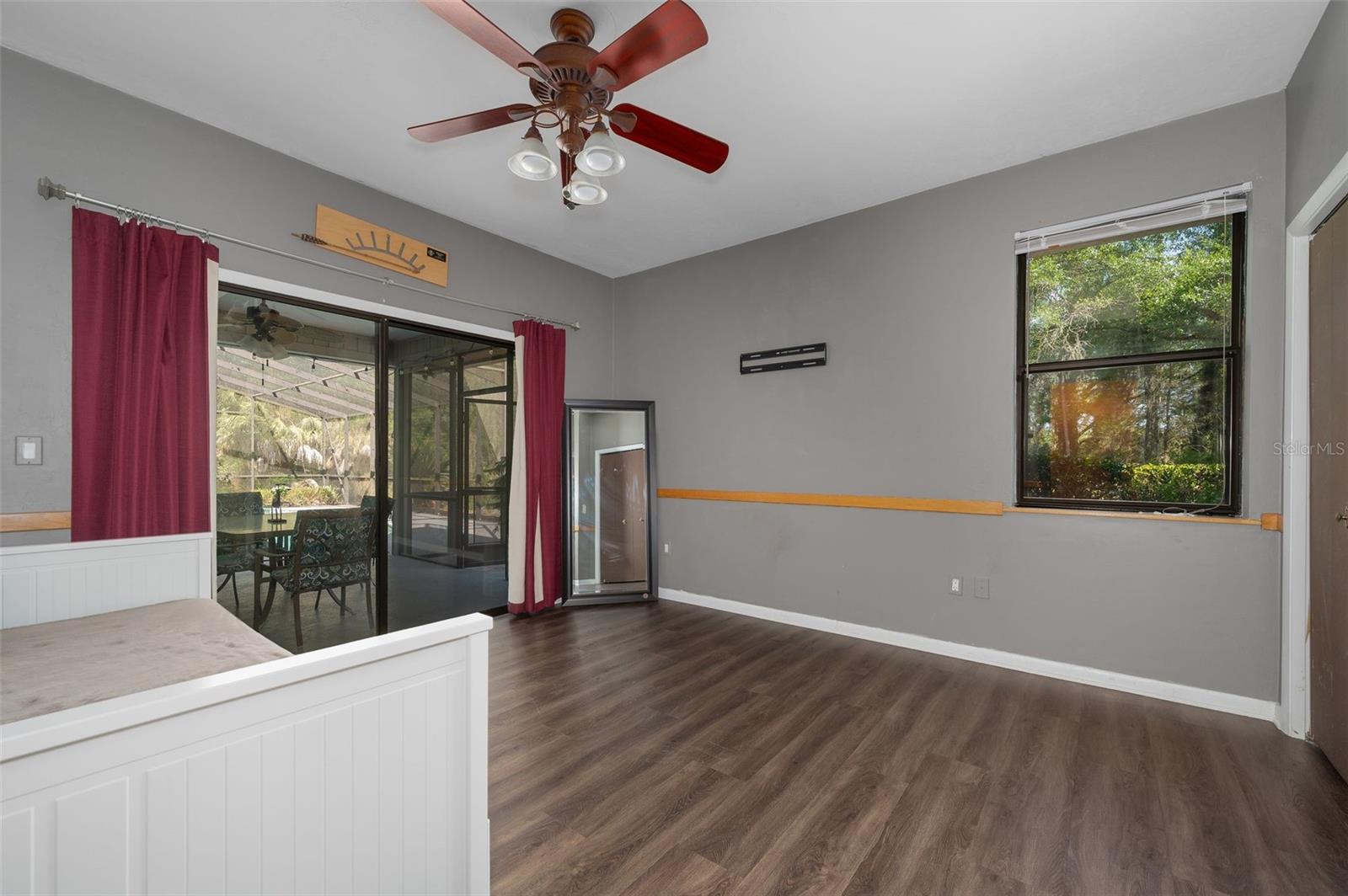 FORT CLARK FOREST - Residential