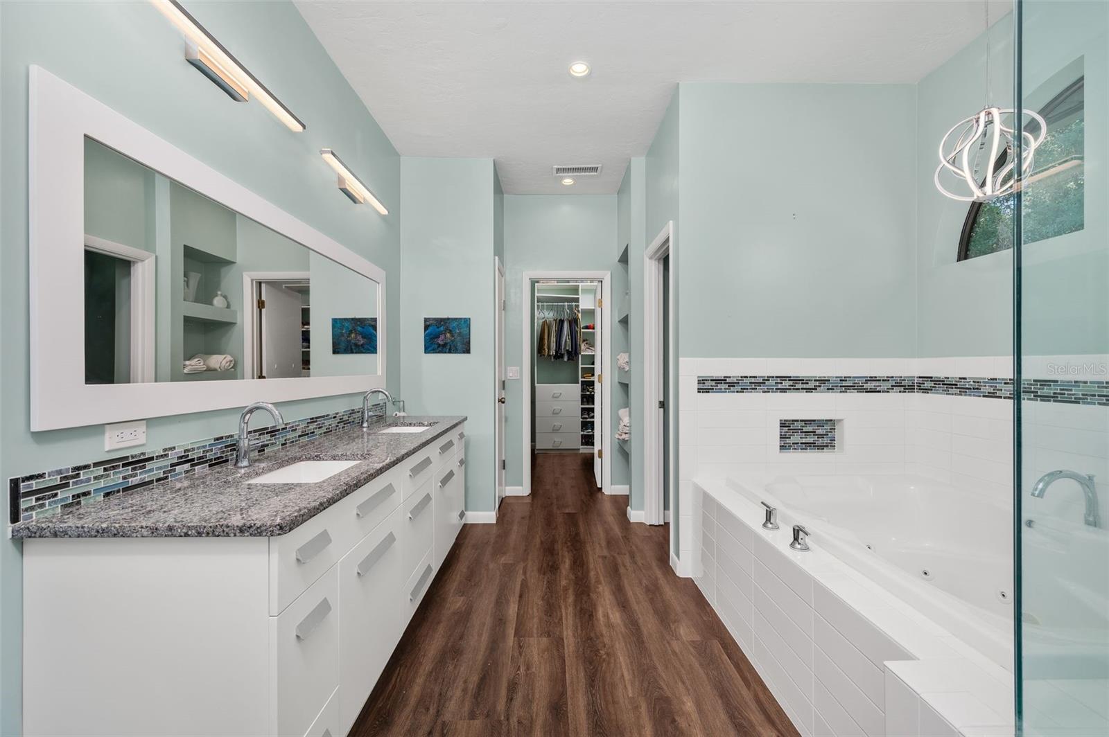 FORT CLARK FOREST - Residential