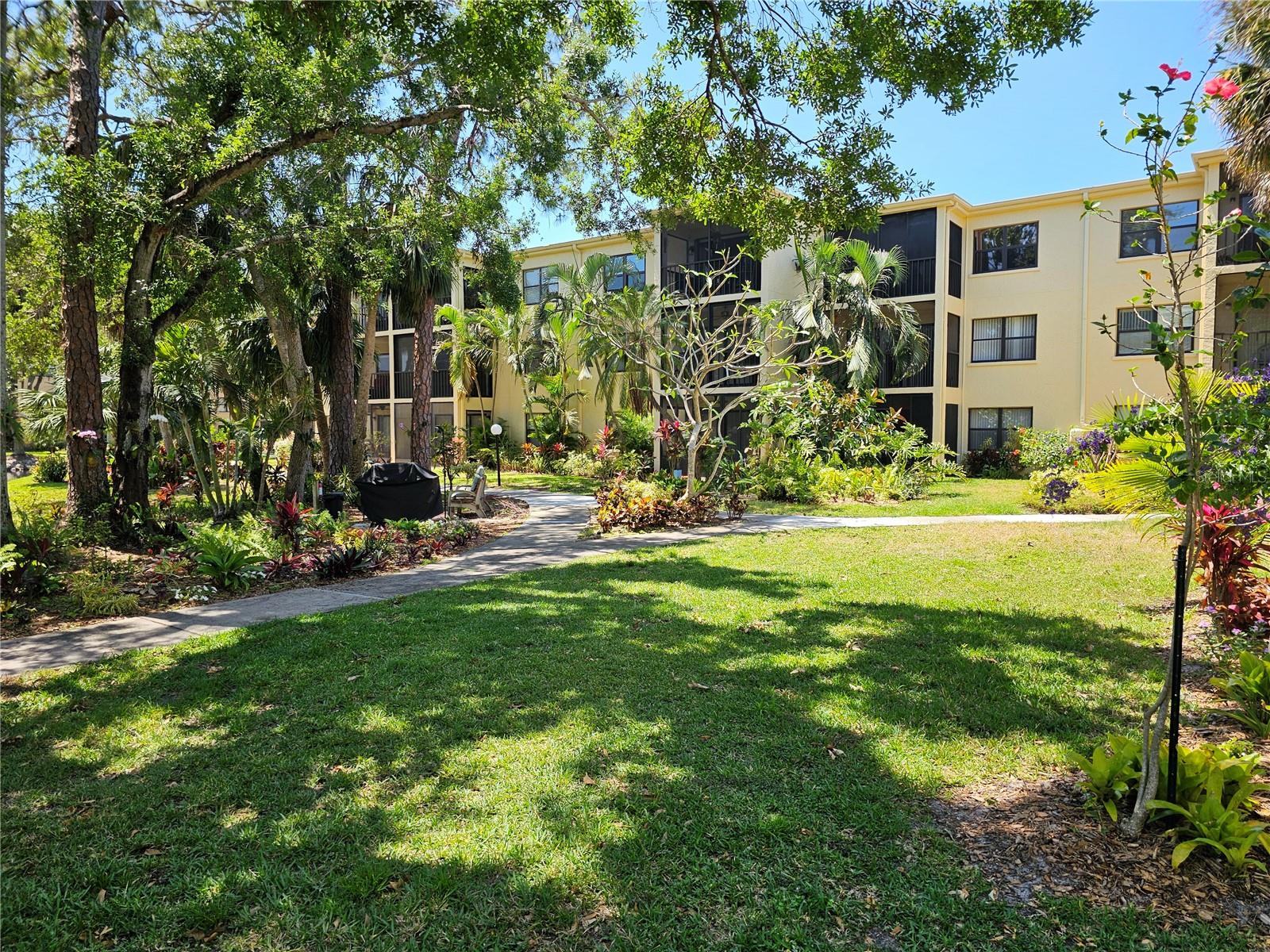 DESOTO SQUARE VILLAS - Residential