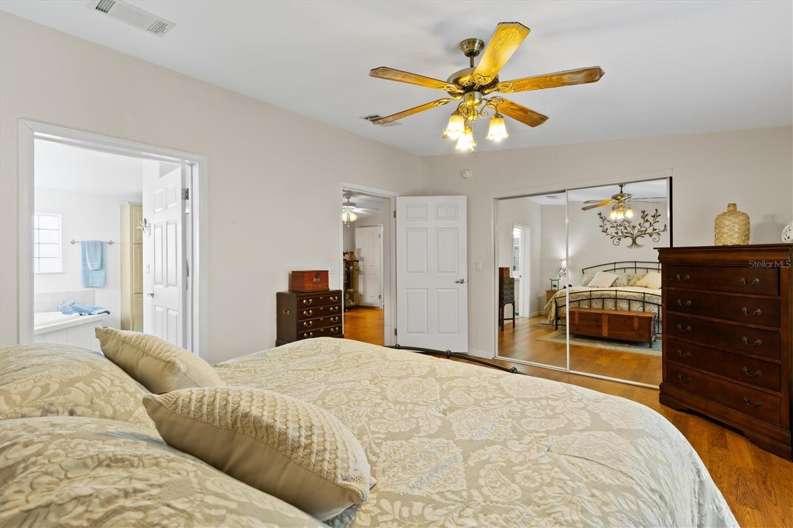 HERITAGE WOOD N LAKES ESTATES - Residential