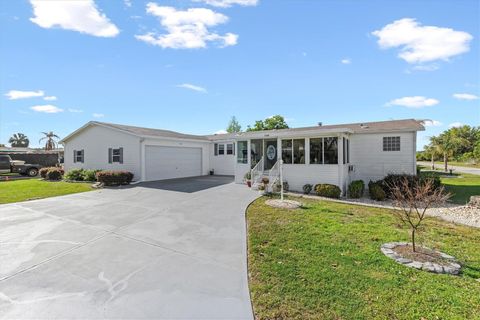 Photo of 5145 Hartford Lane, Wildwood, FL 34785 (MLS # G5111392)