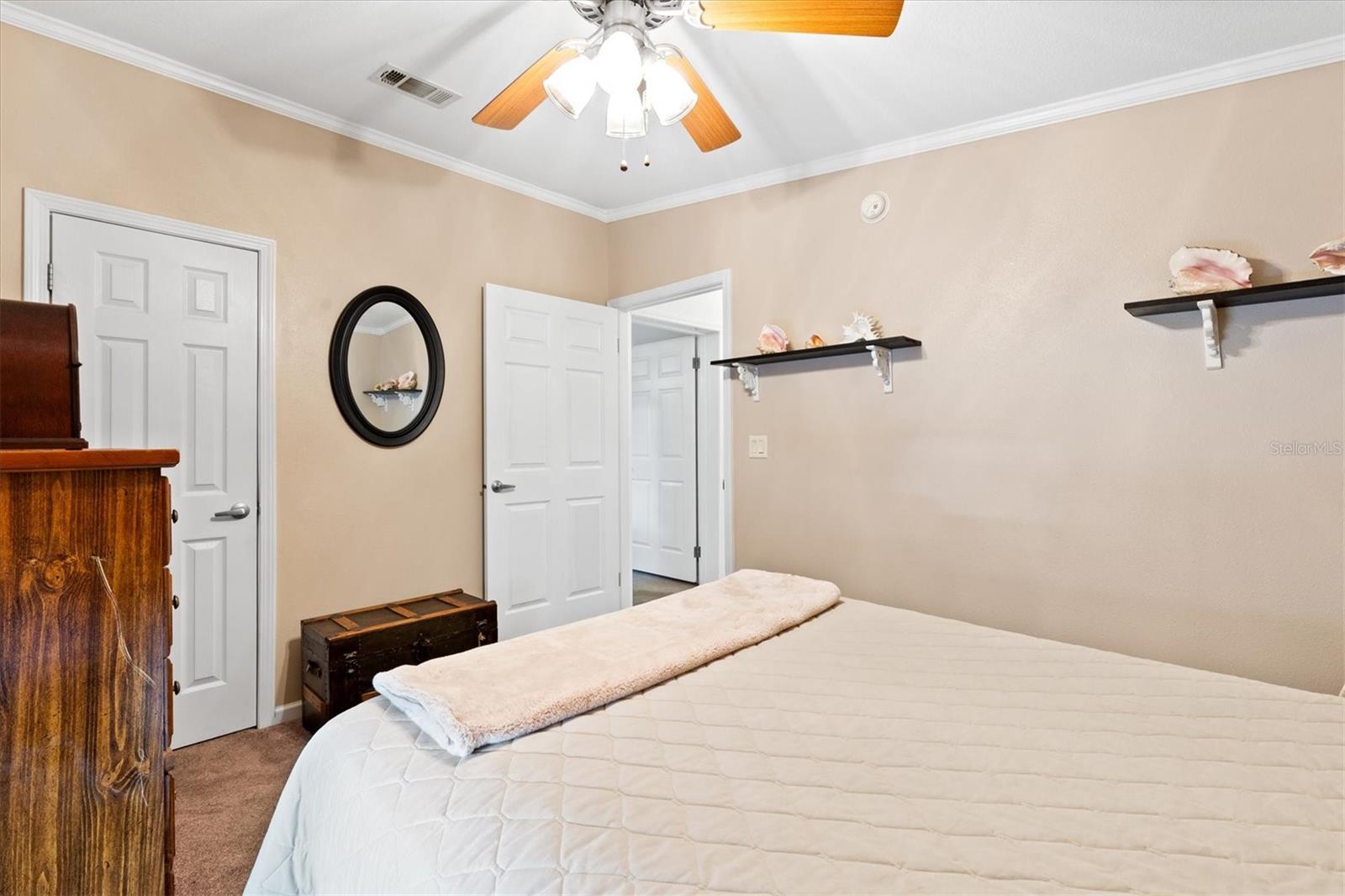 HERITAGE WOOD N LAKES ESTATES - Residential