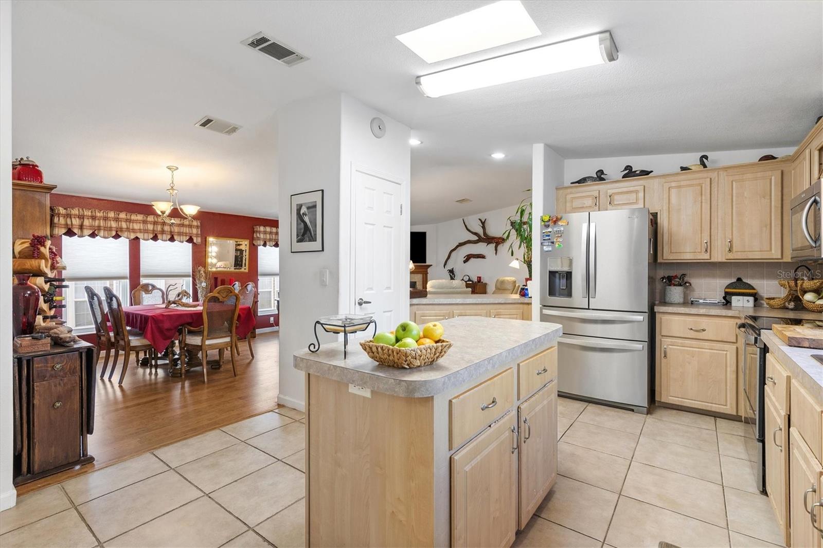 HERITAGE WOOD N LAKES ESTATES - Residential