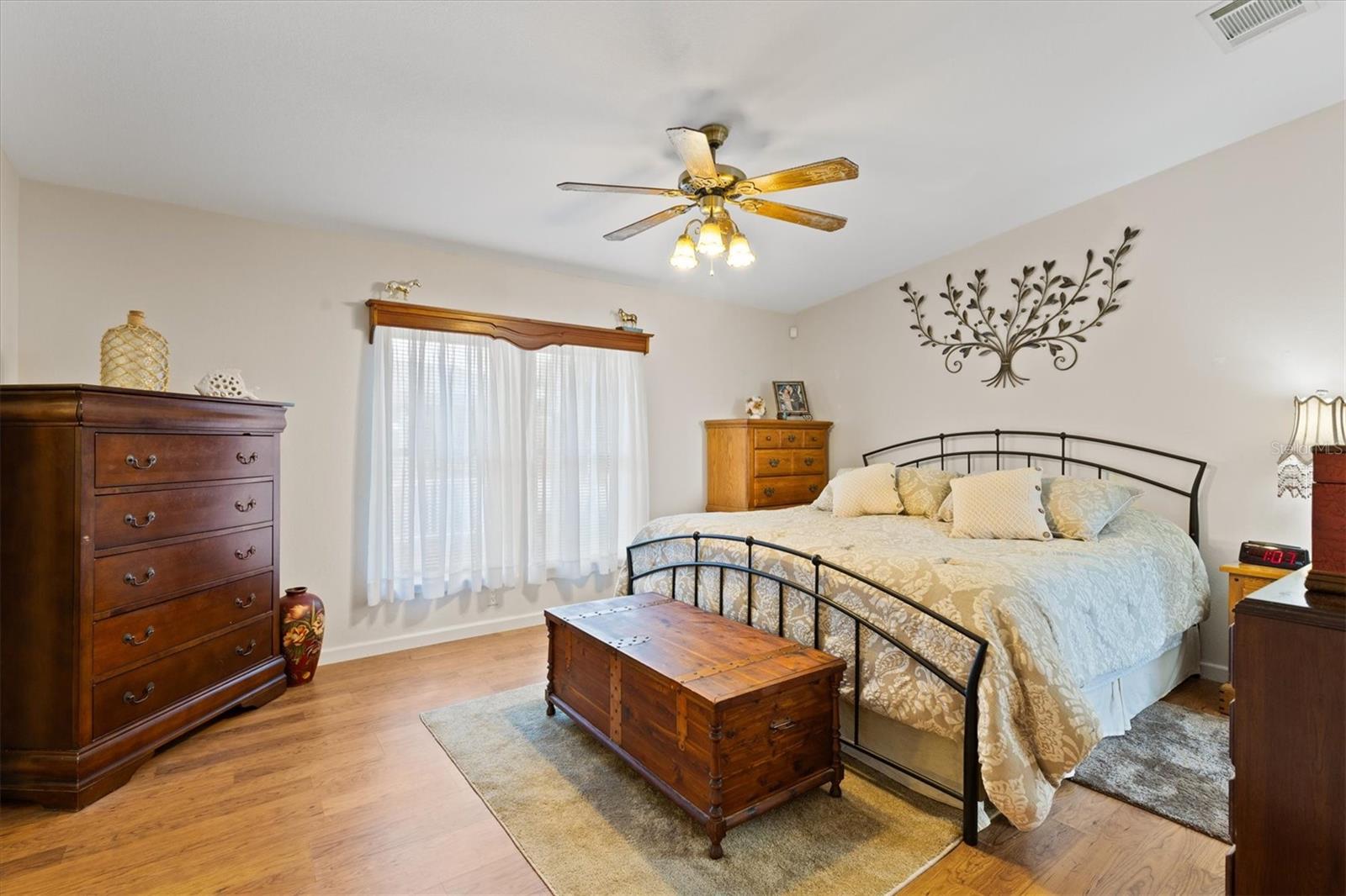 HERITAGE WOOD N LAKES ESTATES - Residential