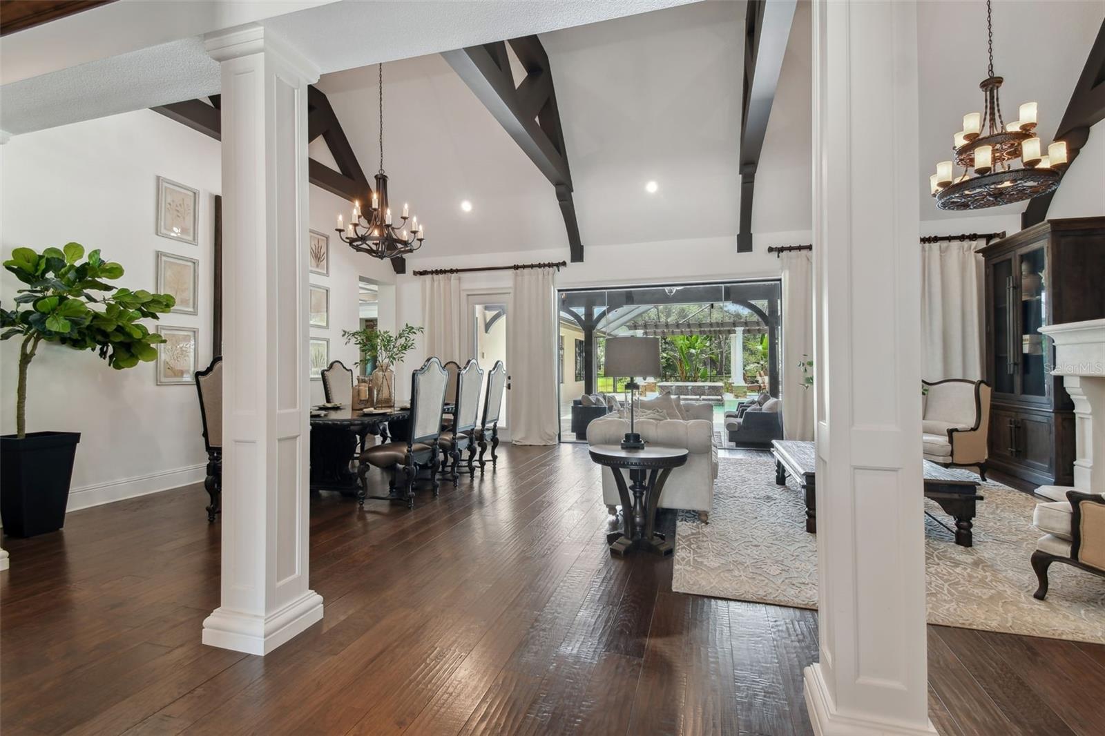 PINE COVE ESTATES - Residential