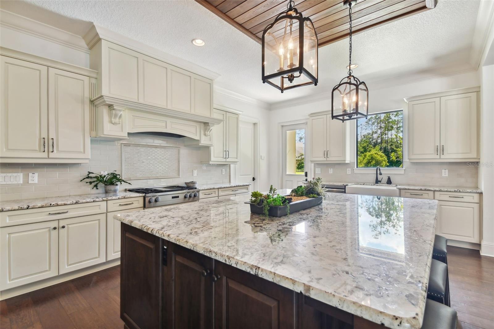 PINE COVE ESTATES - Residential