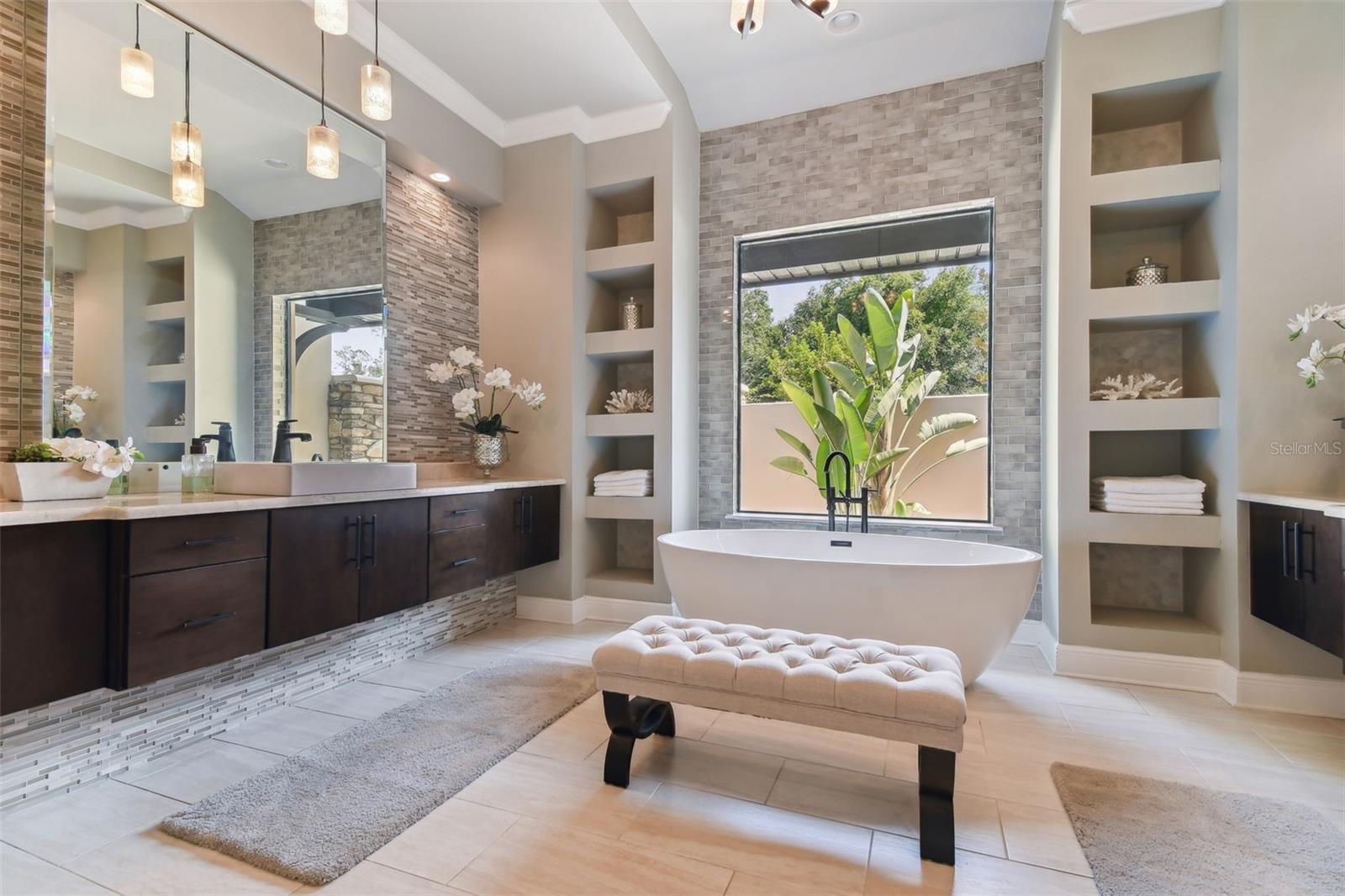 PINE COVE ESTATES - Residential