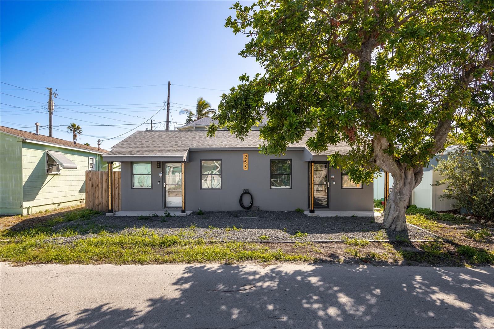 Listing image 4