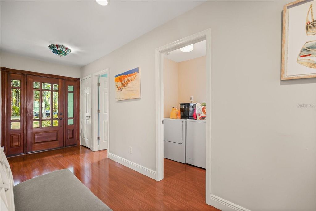 Photo of 9118 Edgewater Drive, Clermont, FL 34711 (MLS # O6404897)