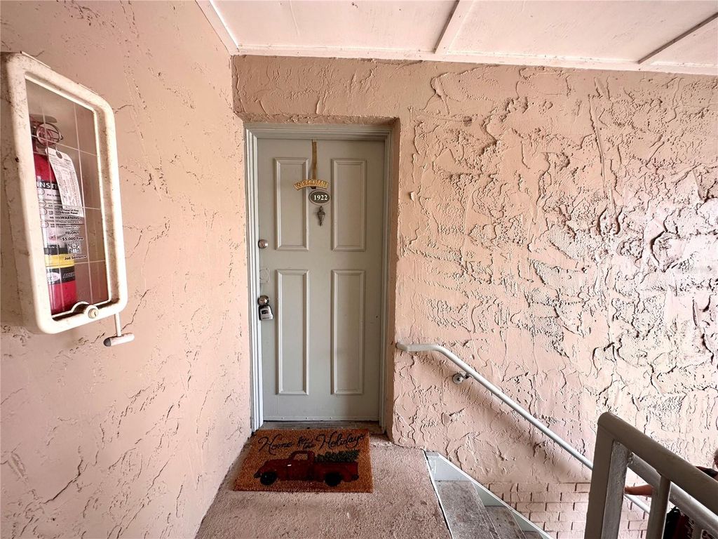 Photo of 7210 N Manhattan Avenue #1922, Tampa, FL 33614 (MLS # TB8418329)