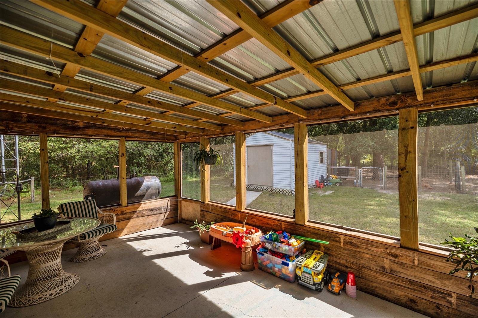 SILVER SPGS SHORES UN 44 - Residential