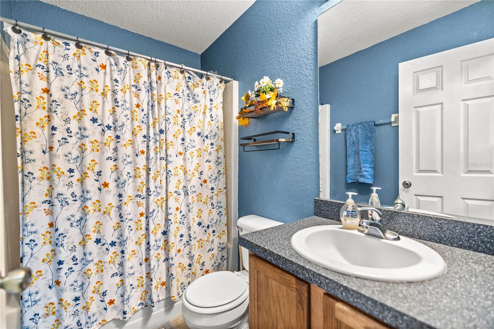 SILVER SPGS SHORES UN 44 - Residential