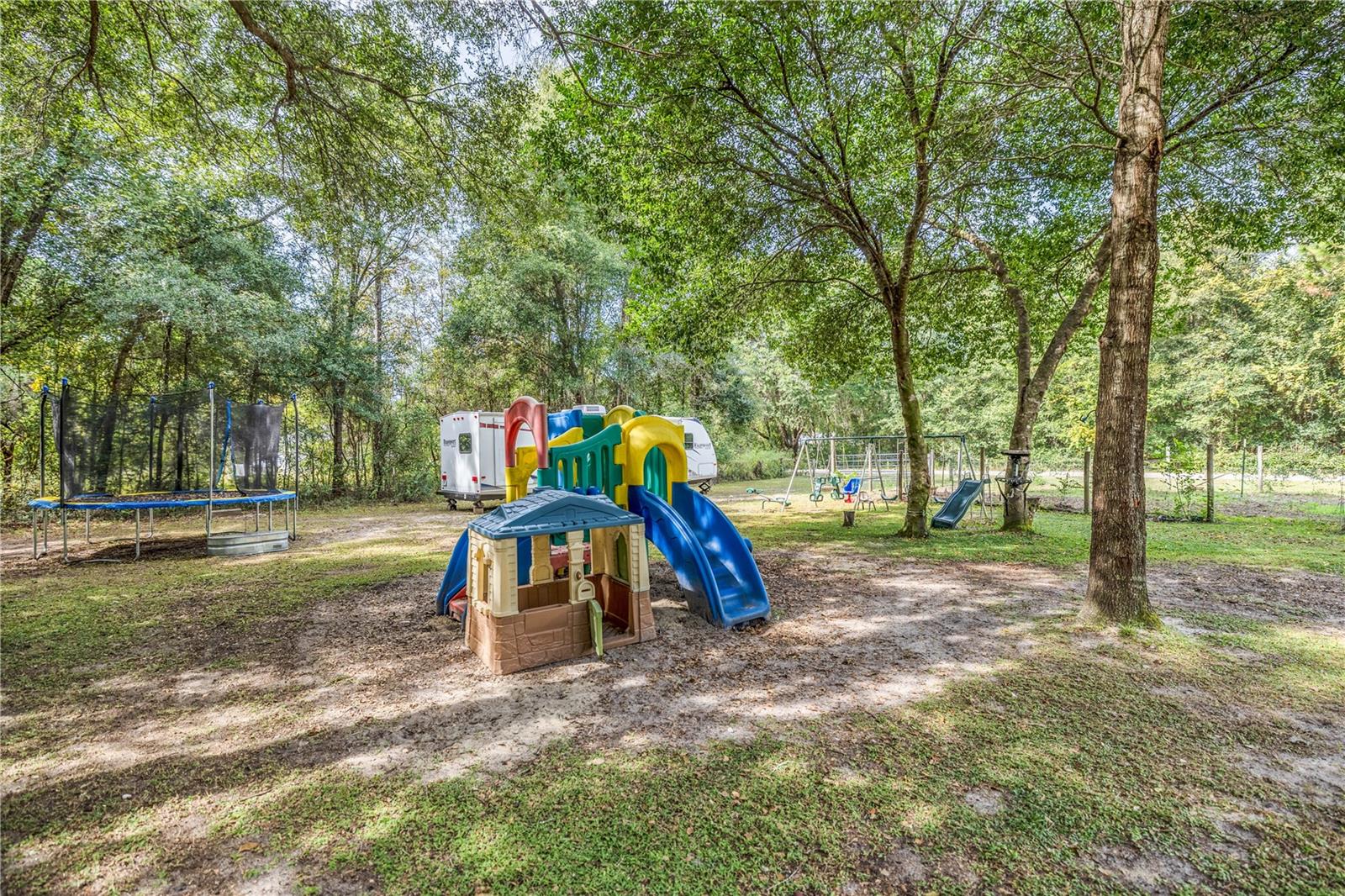 SILVER SPGS SHORES UN 44 - Residential