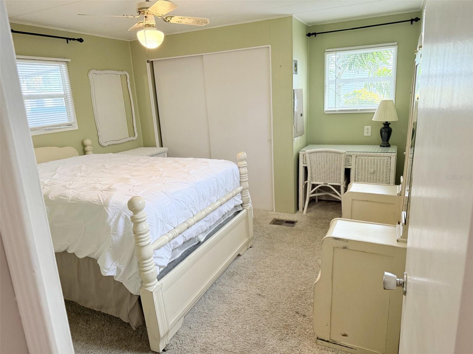 OASIS MOBILE HOME PARK UNRICH - Residential