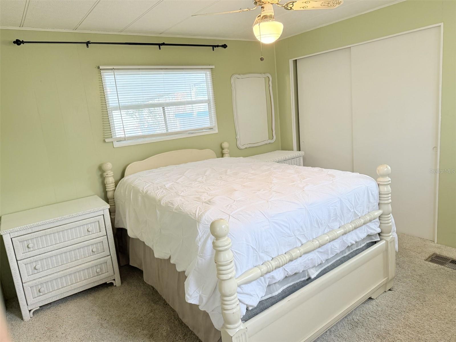 OASIS MOBILE HOME PARK UNRICH - Residential