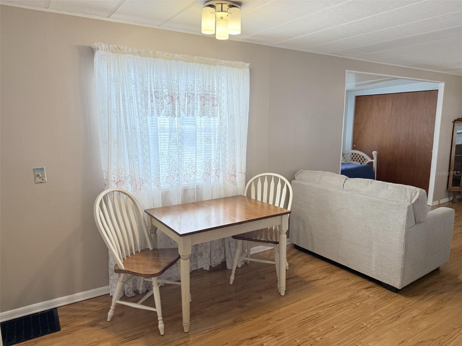 OASIS MOBILE HOME PARK UNRICH - Residential