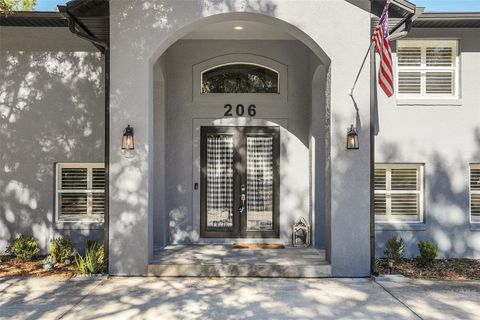 A home in WINTER SPRINGS