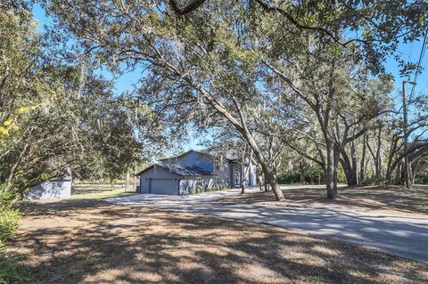 A home in WINTER SPRINGS