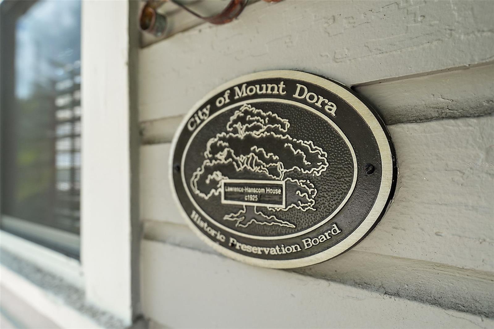 831 N GRANDVIEW STREET