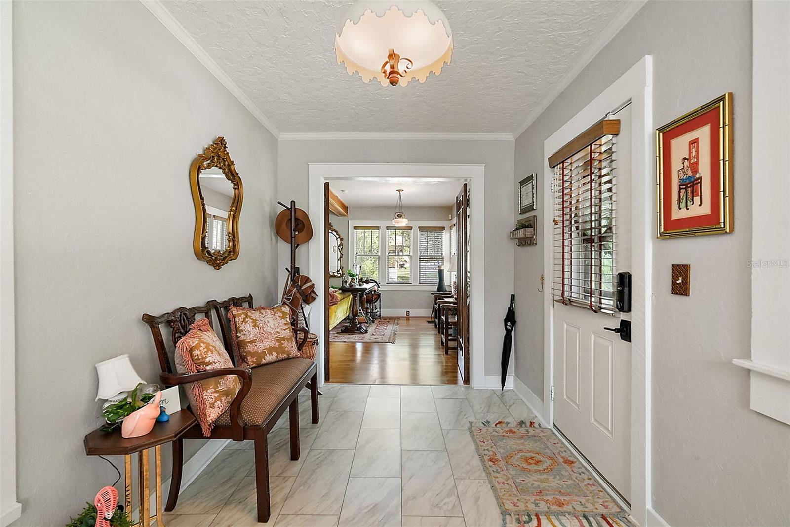 831 N GRANDVIEW STREET