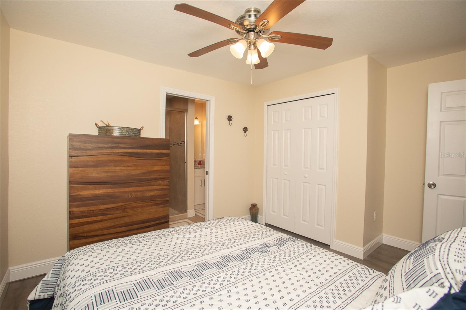 WINFREE SUB - Commercial Sale