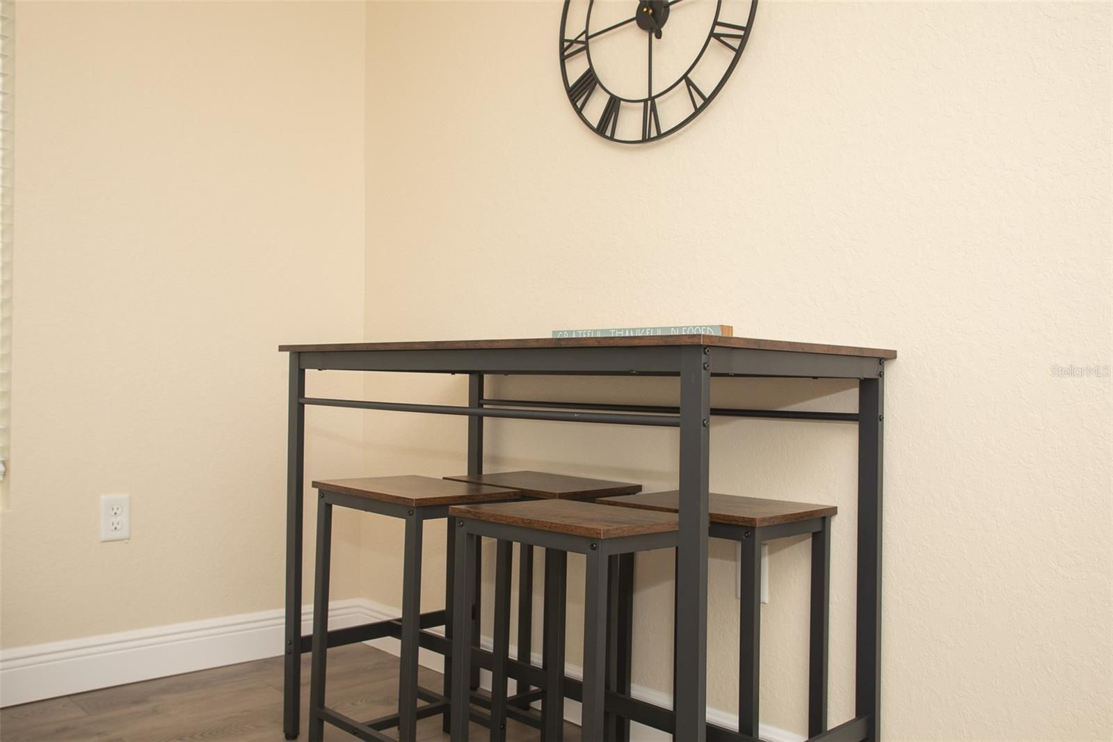 WINFREE SUB - Commercial Sale