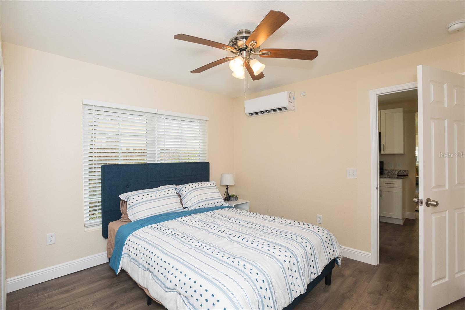 WINFREE SUB - Commercial Sale