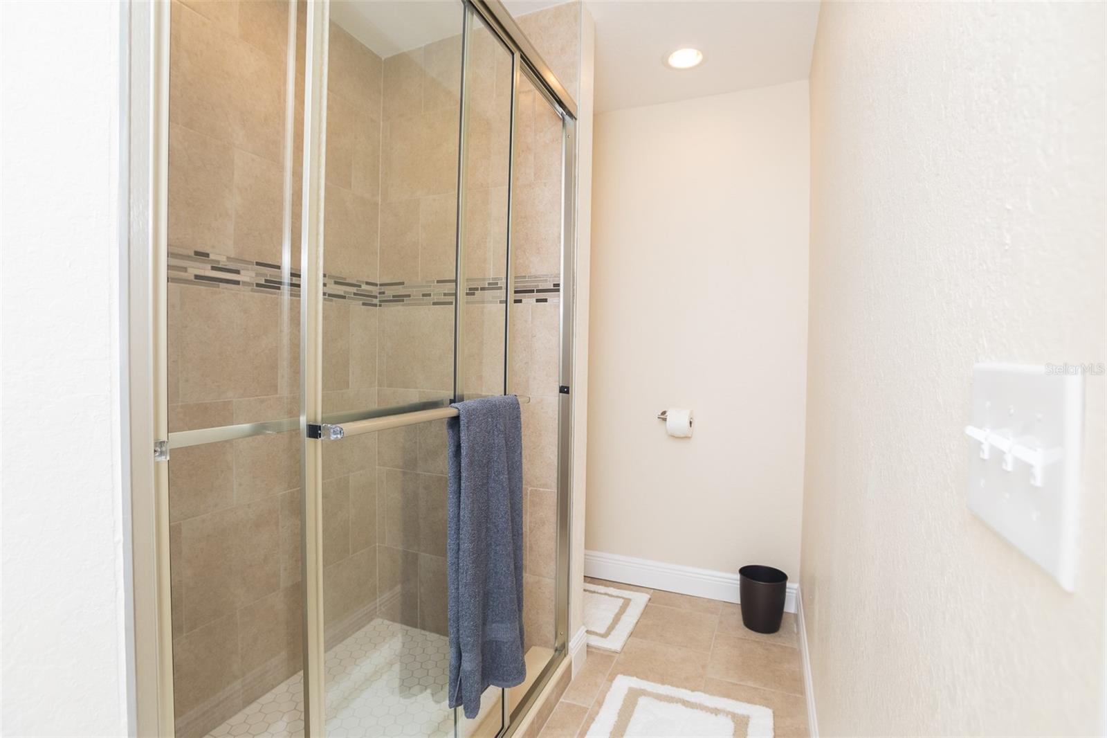 WINFREE SUB - Commercial Sale