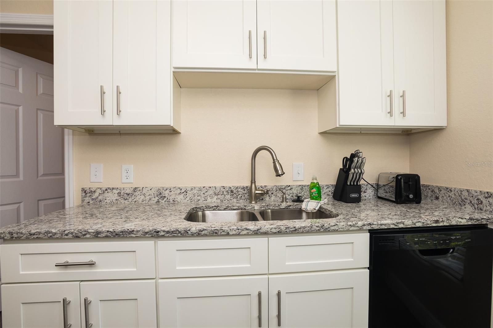 WINFREE SUB - Commercial Sale