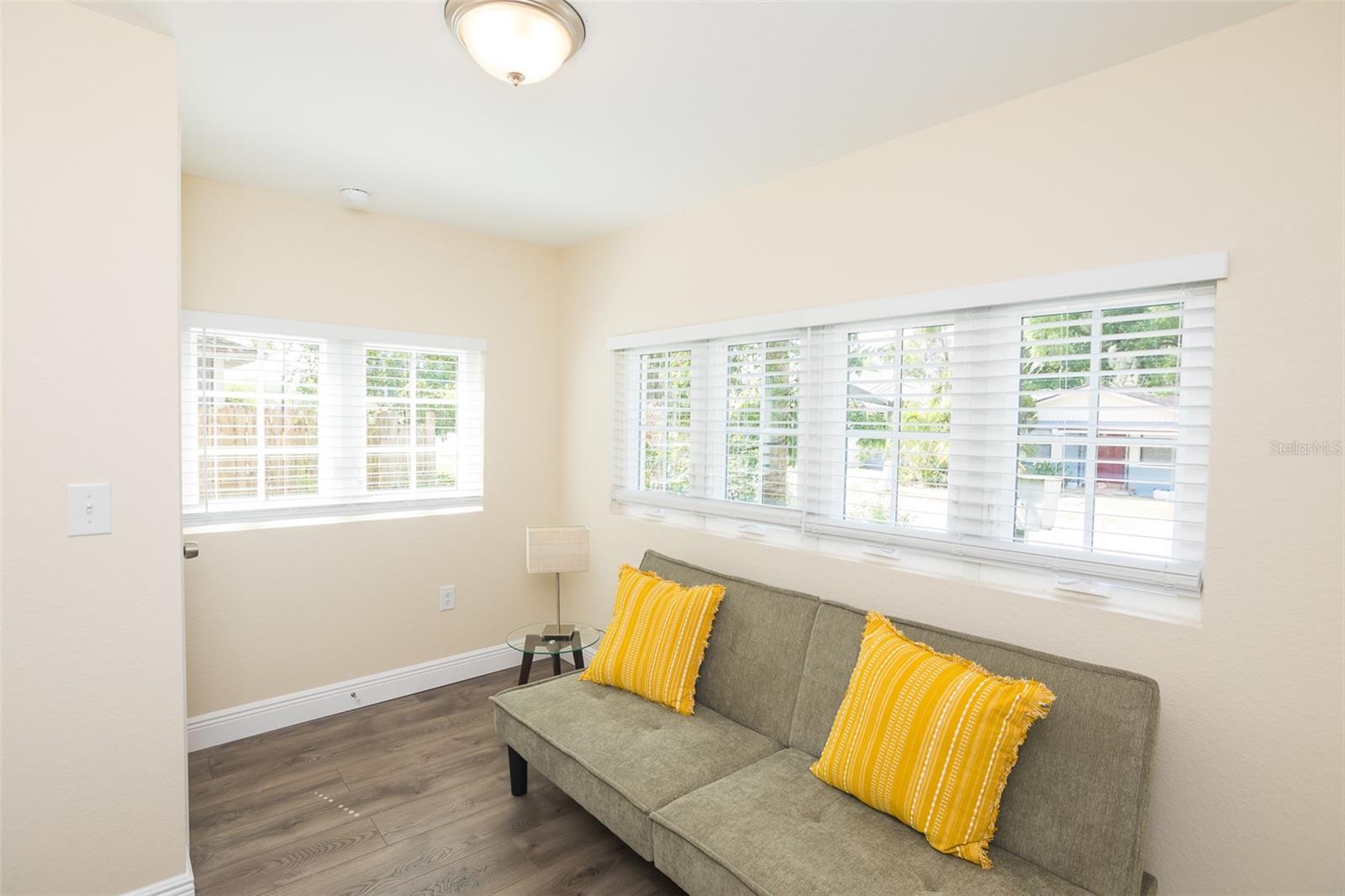 WINFREE SUB - Commercial Sale