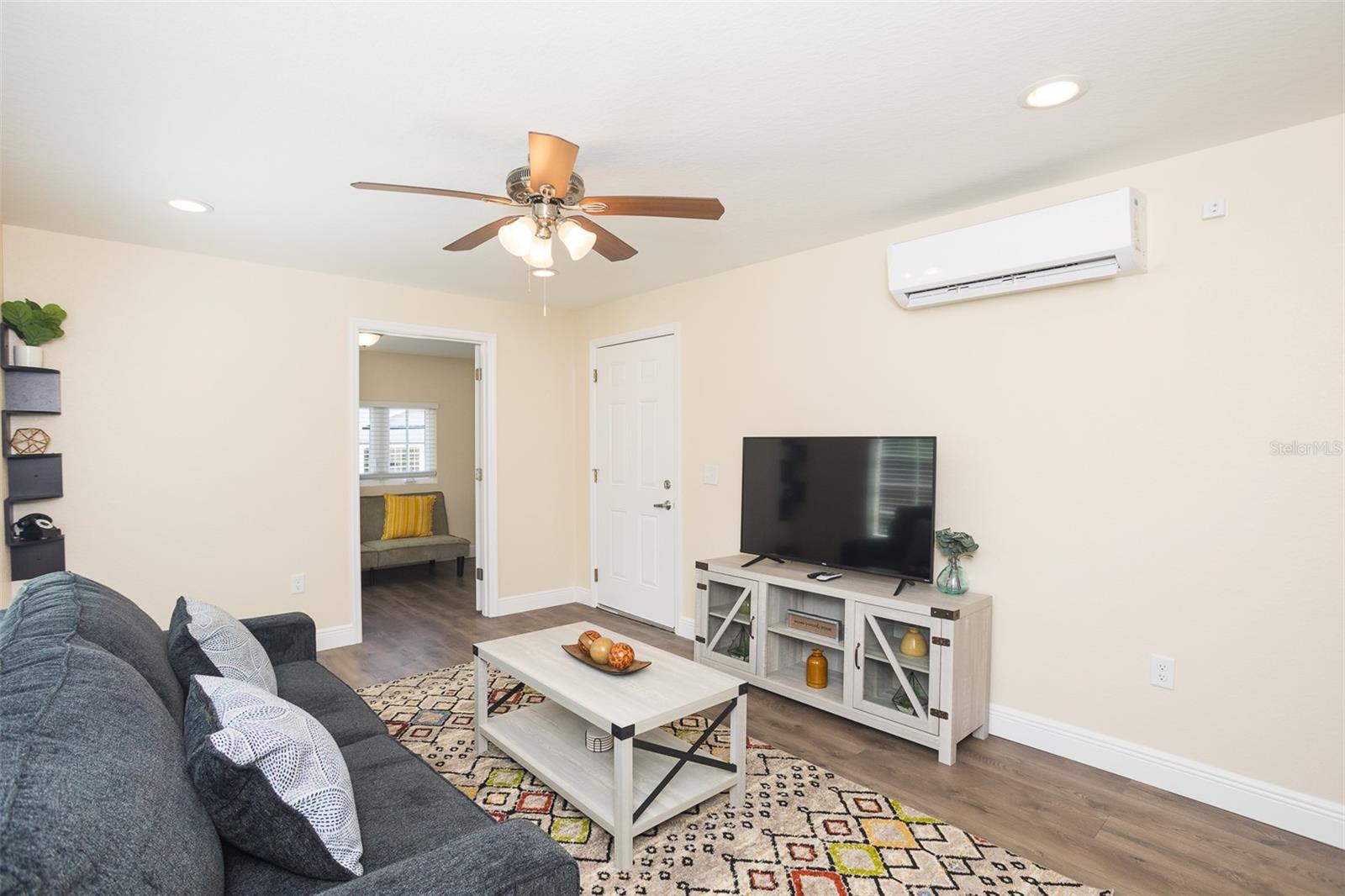 WINFREE SUB - Commercial Sale