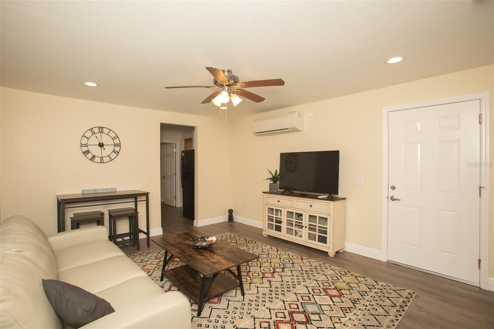 WINFREE SUB - Commercial Sale