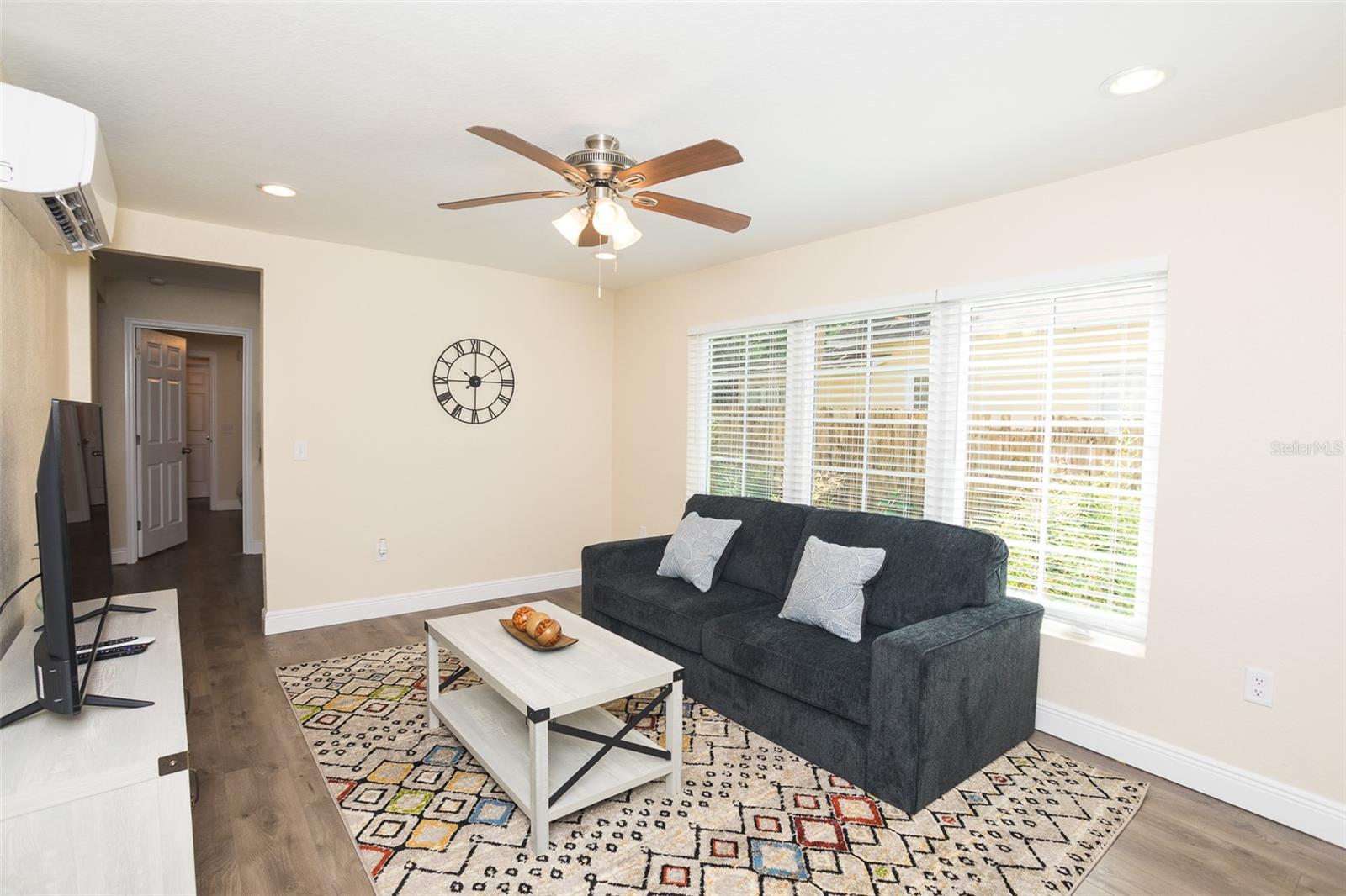 WINFREE SUB - Commercial Sale