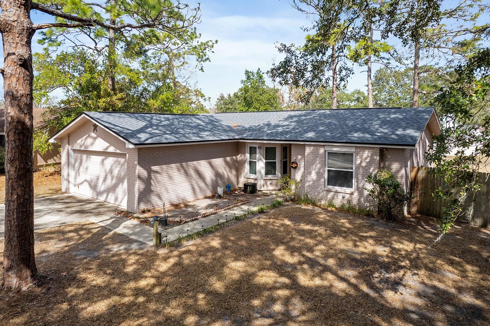 SETTLERS LANDING/ PILGRIMS TRACE - Residential