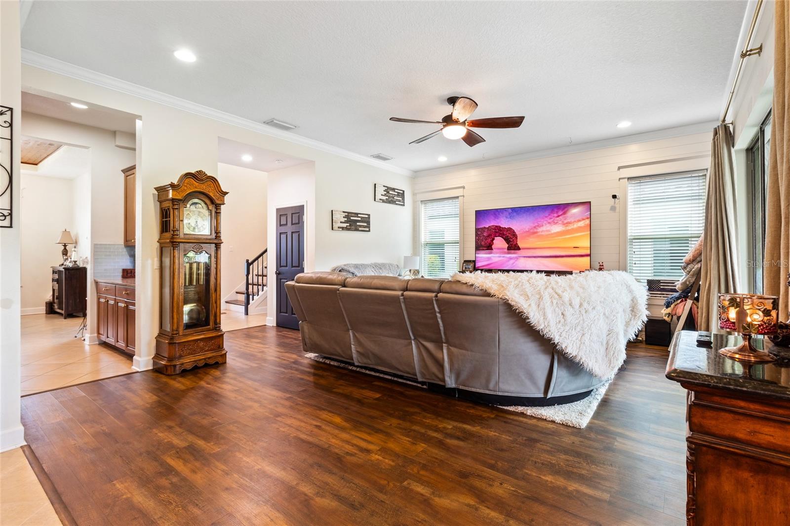 RAVEN CREST - Residential