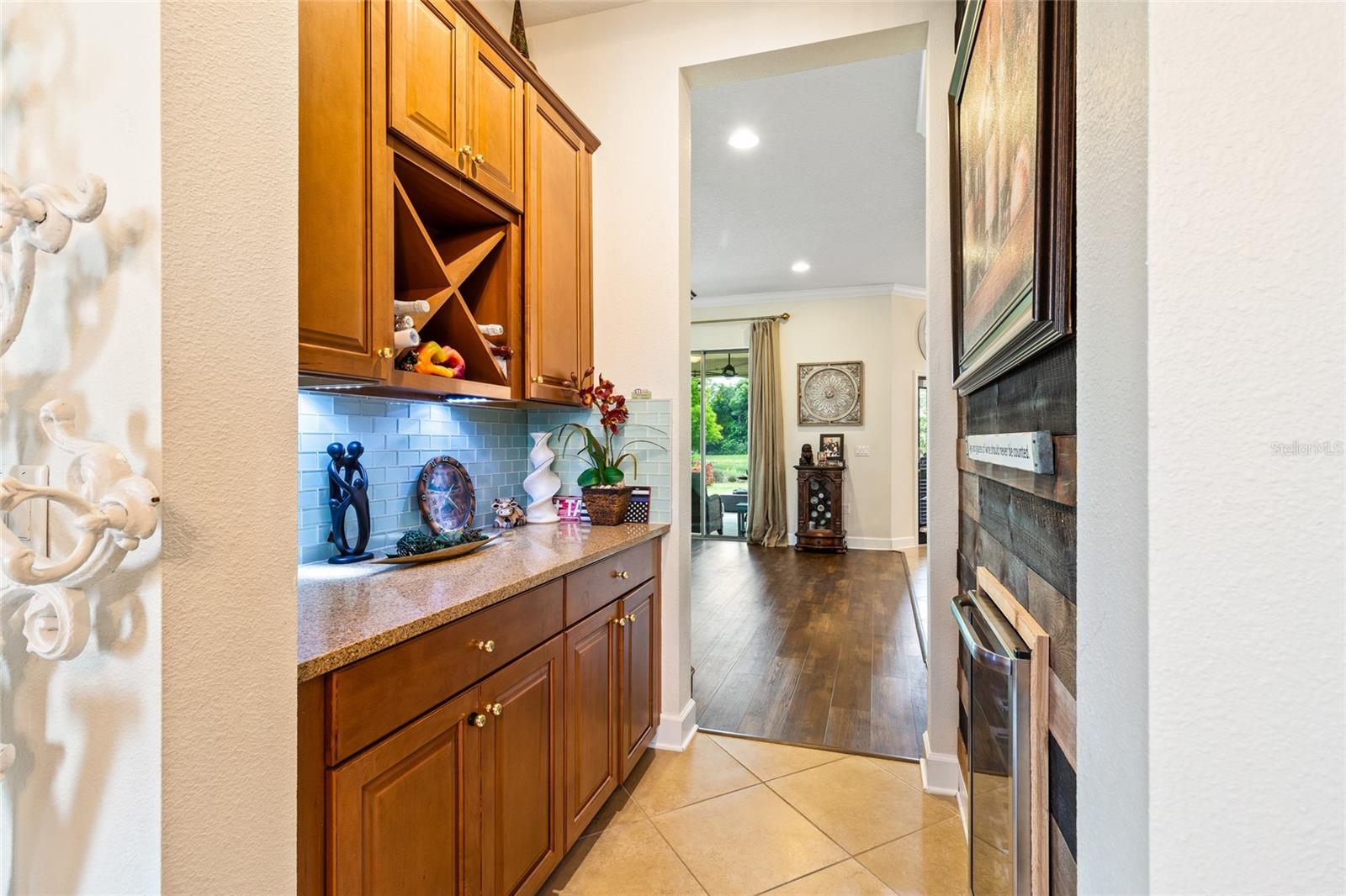 RAVEN CREST - Residential