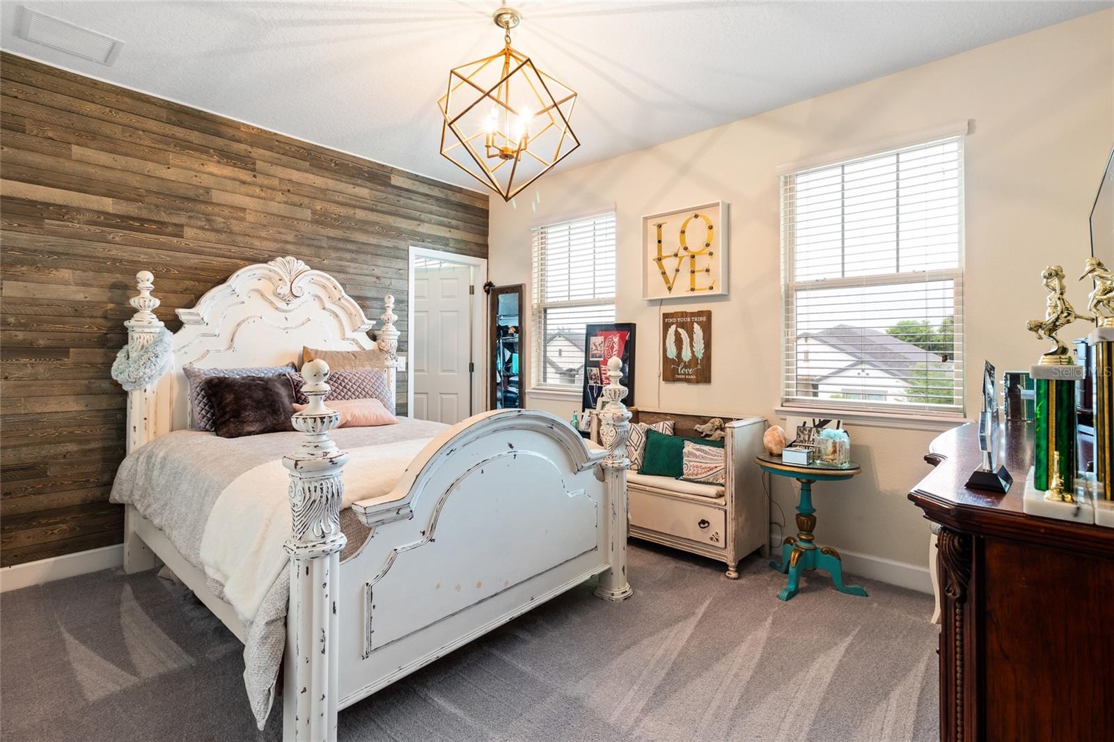 RAVEN CREST - Residential