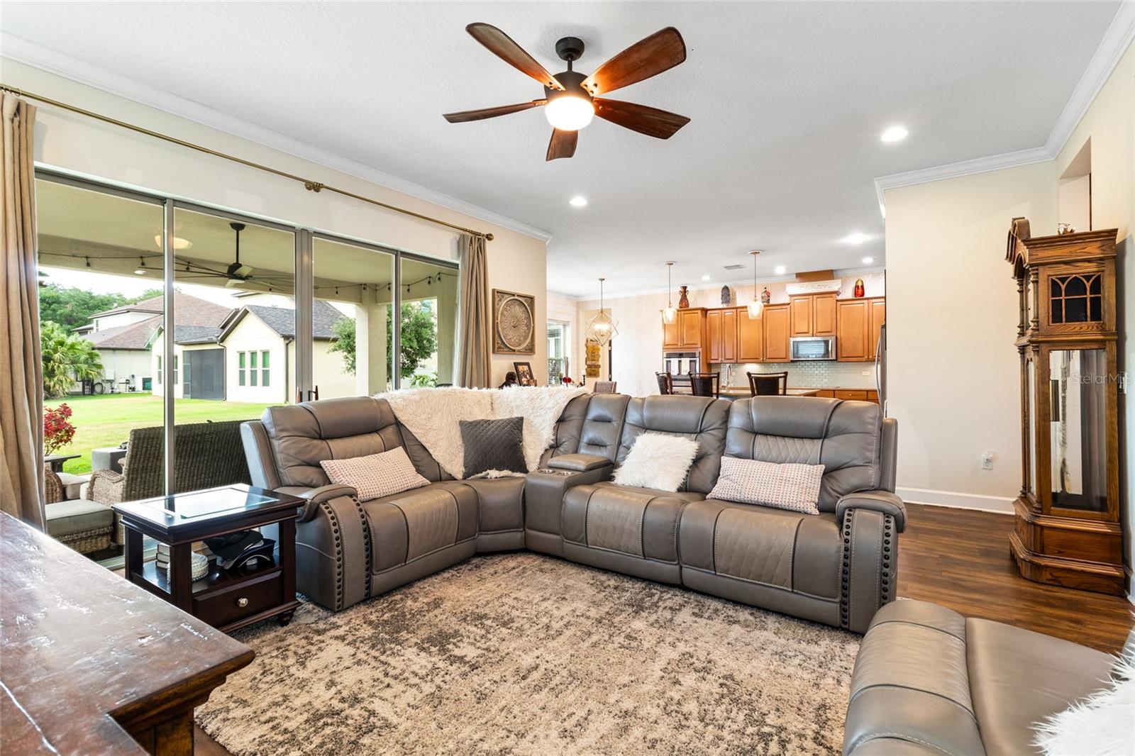 RAVEN CREST - Residential